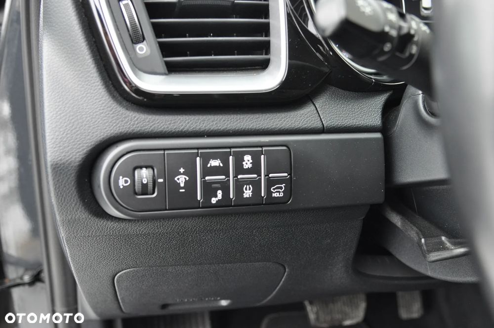 Kia XCeed 1.5 T-GDI OPF DCT7 (48V Mild Hybrid) SPIRIT - 14