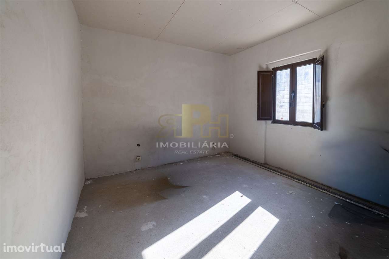 Moradia em Banda T2 Venda em Moçarria,Santarém - Grande imagem: 3/18