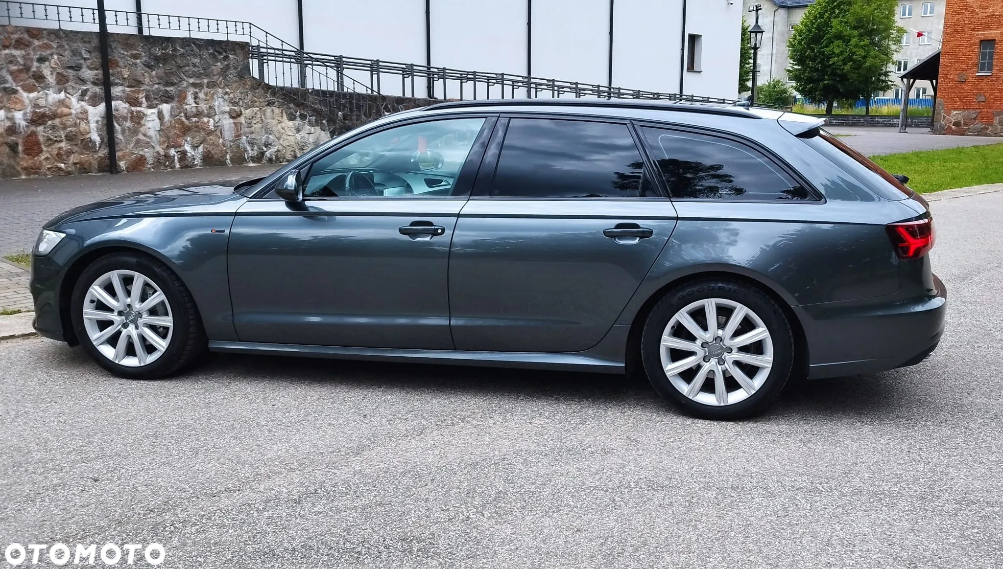 Audi A6 Avant 2.0 TDI Ultra - 6