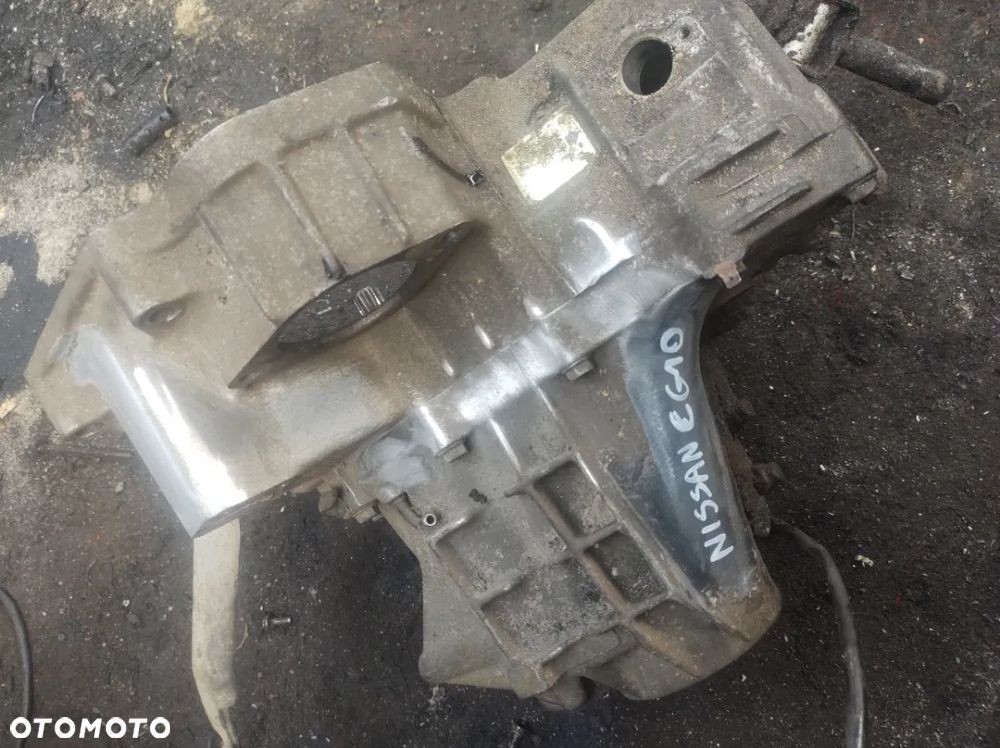 Nissan Micra K11 Skrzynia biegów 1,0 16V CG10 - 2