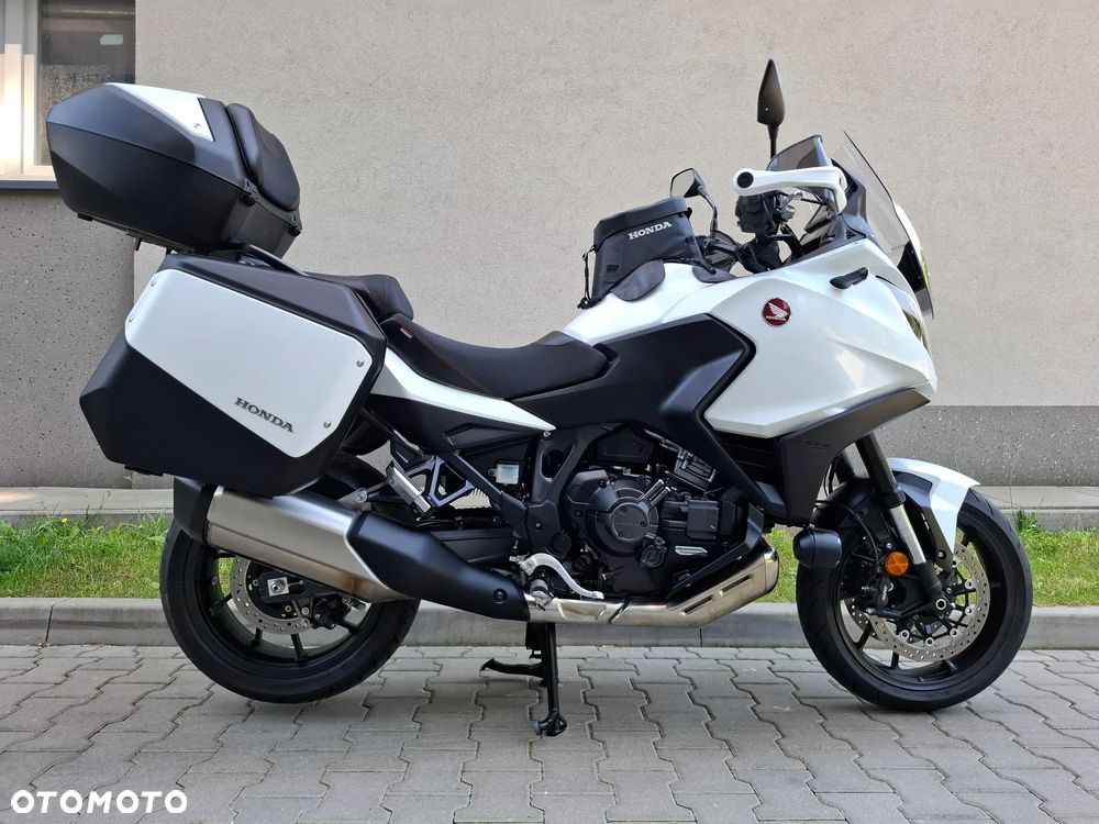 Honda NT