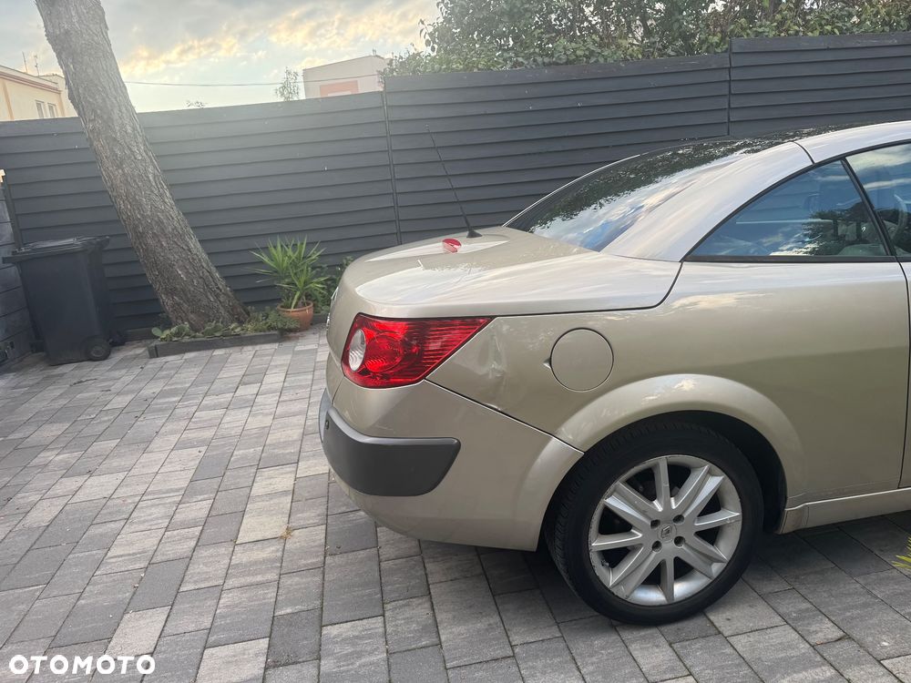 Renault Megane 2004 photo 3