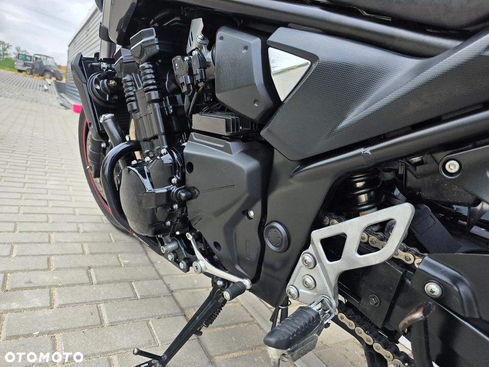 Suzuki Bandit - 15