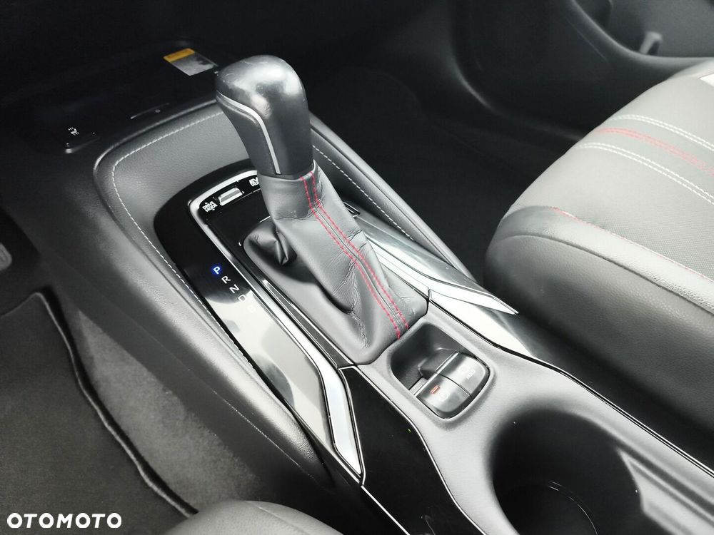 Toyota Corolla 1.8 Hybrid GR Sport - 23