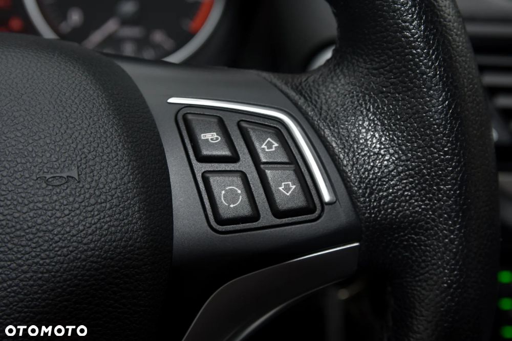 BMW X1 xDrive18d xLine - 30