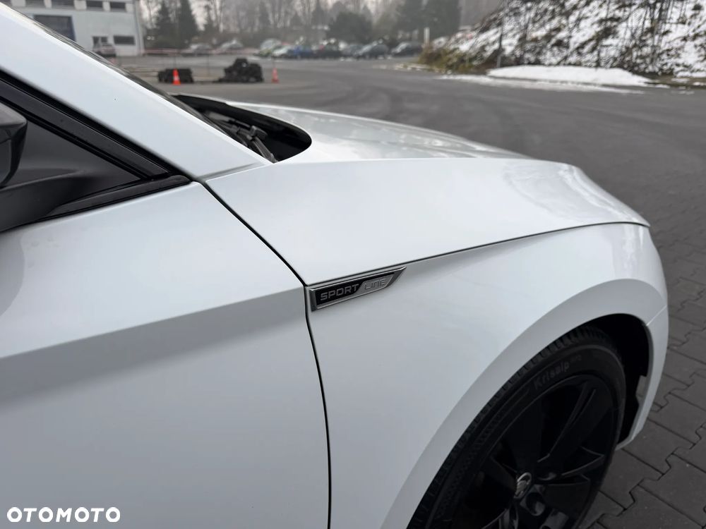 Skoda Superb 2.0 TSI Sportline DSG - 7