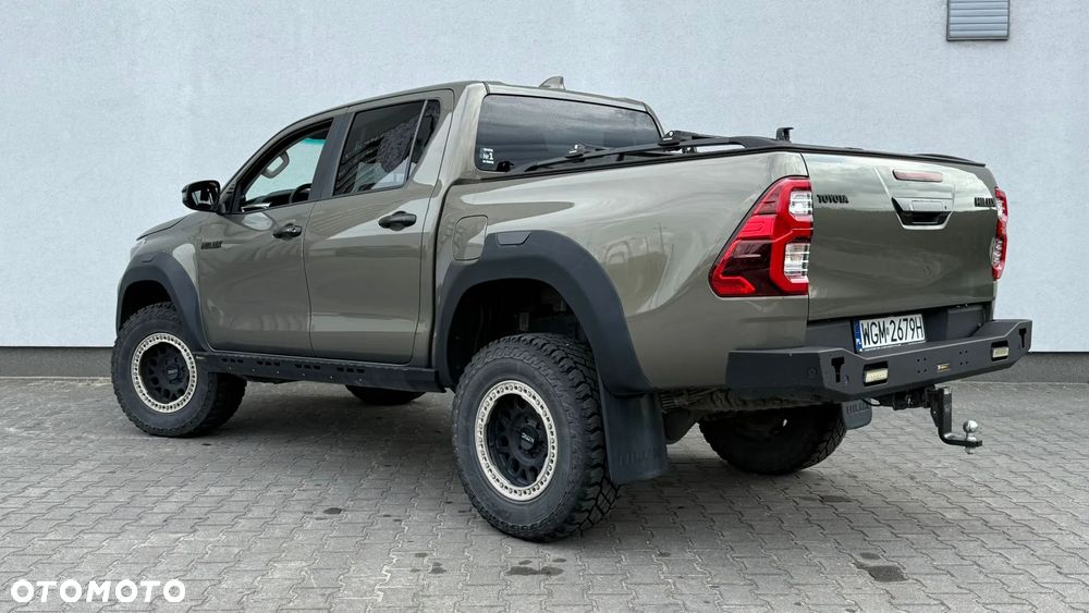 Toyota Hilux 2.8 D-4D Double Cab SR5 4x4 - 3