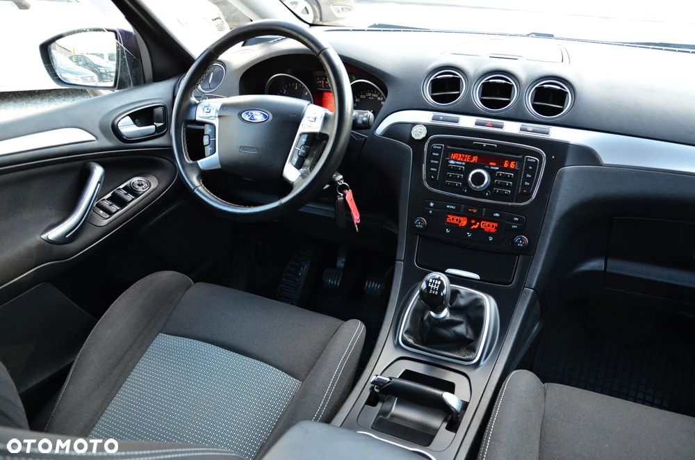 Ford S-Max 2.0 TDCi Ambiente - 35