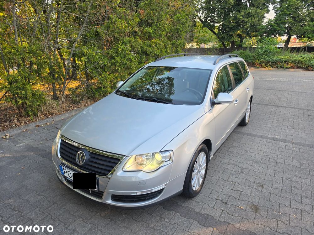 Volkswagen Passat 2.0 FSI Comfortline Tiptr - 1