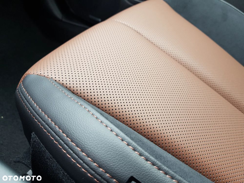 Subaru Forester 2.0i-L Platinum (EyeSight) Lineartronic - 19