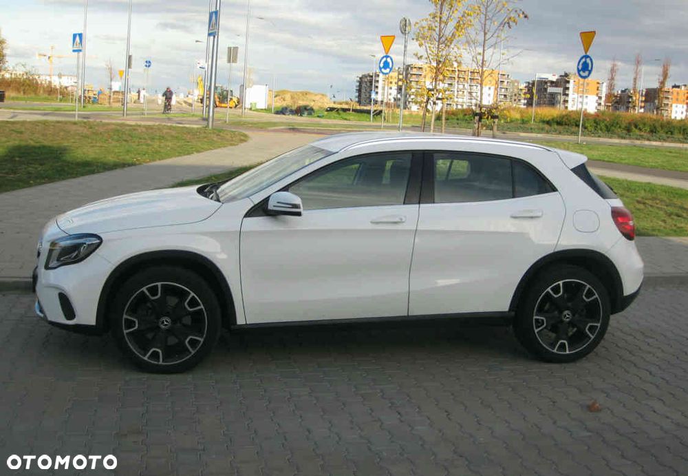 Mercedes-Benz Gla 2019 photo 4