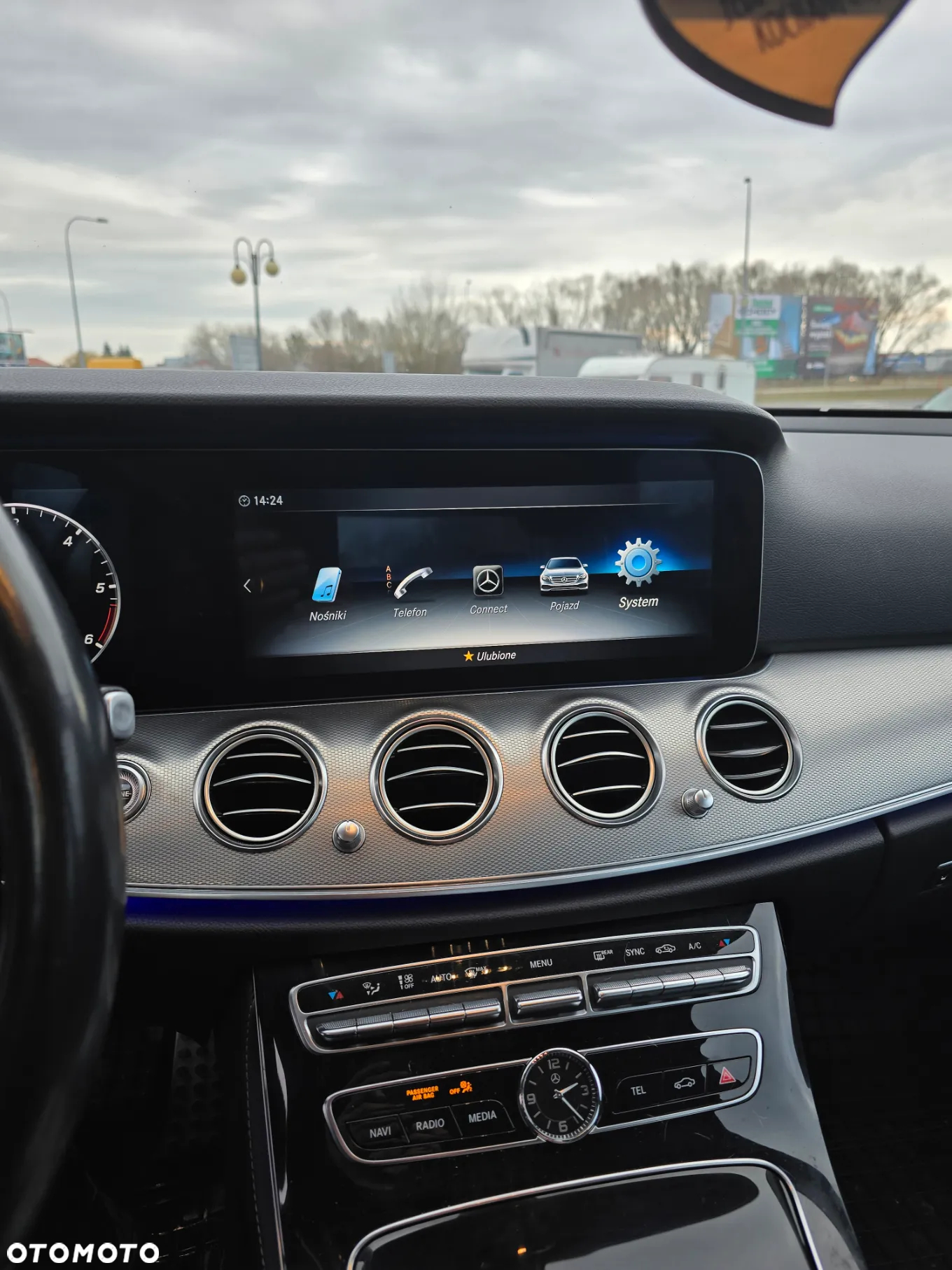 Mercedes-Benz Klasa E 220 d 4-Matic 9G-TRONIC - 7