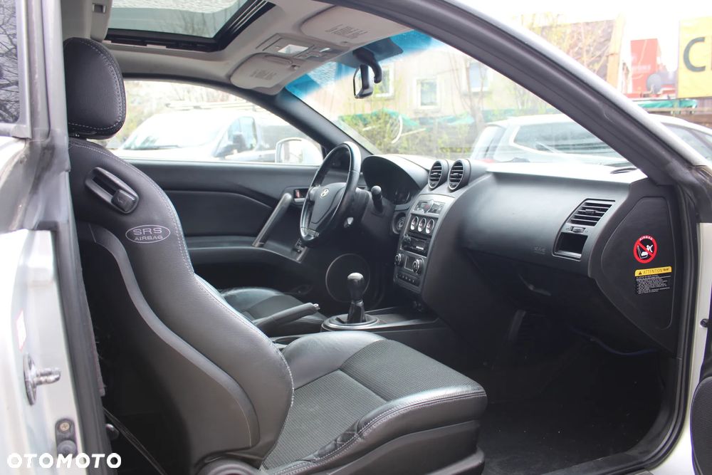 Hyundai Coupe 2.0 GLS - 7