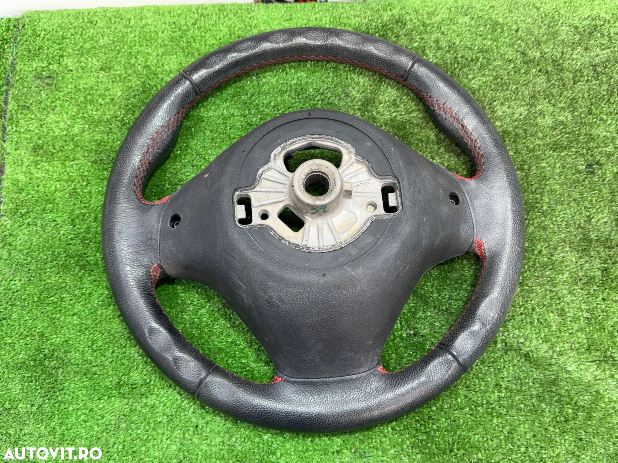 VOLAN PIELE BMW F20 SERIA 1 116D LCI 2.0 DIESEL 1.6 BENZINA 2014 COD OEM 32302230190 2011-2019 - 6
