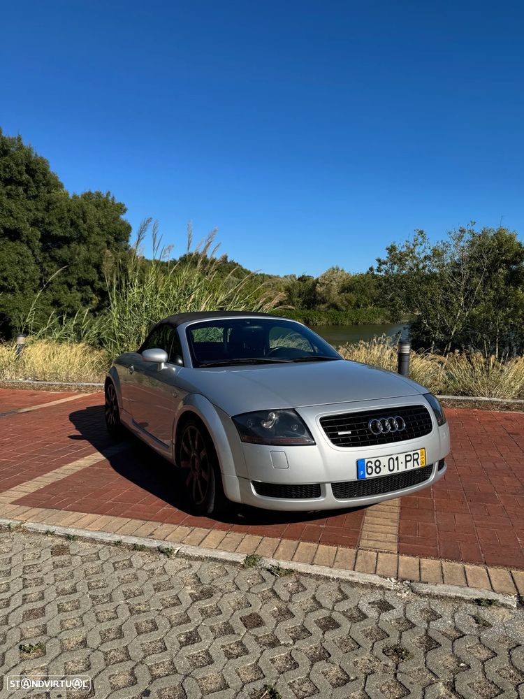 Audi TT Roadster - 1
