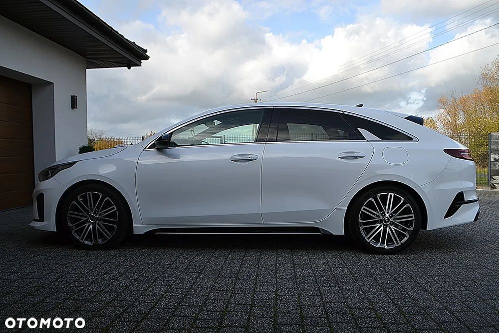 Kia ProCeed 1.5 T-GDI DCT7 OPF GT LINE - 9