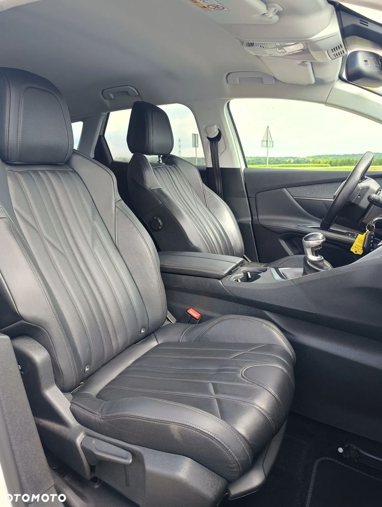 Peugeot 3008 PureTech 130 Stop & Start GPF Active Pack - 16