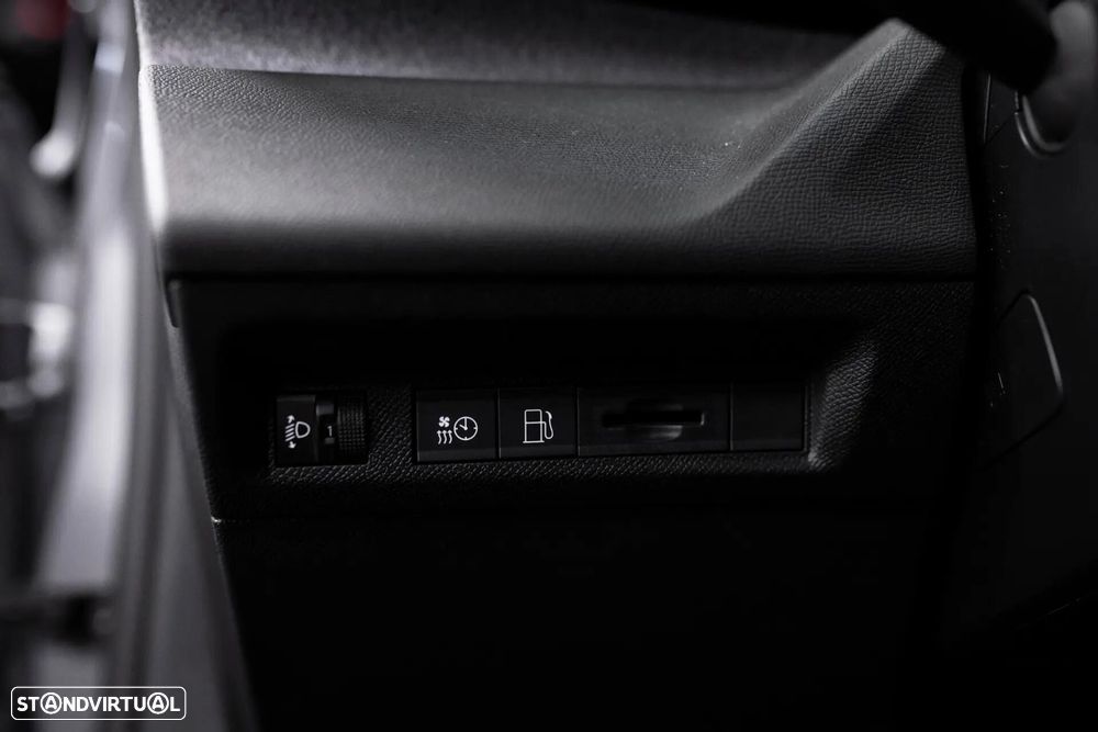 Peugeot 308 SW 1.6 Hybrid Allure Pack e-EAT8 - 30
