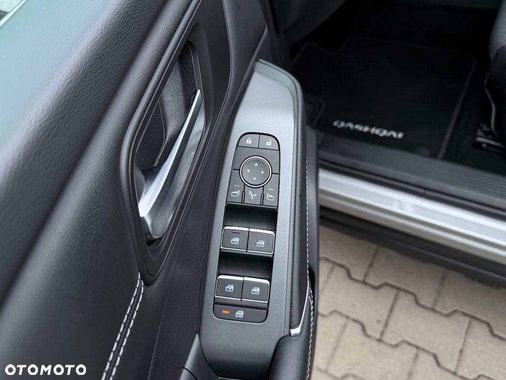 Nissan Qashqai 1.3 DIG-T MHEV Xtronic N-Connecta - 22
