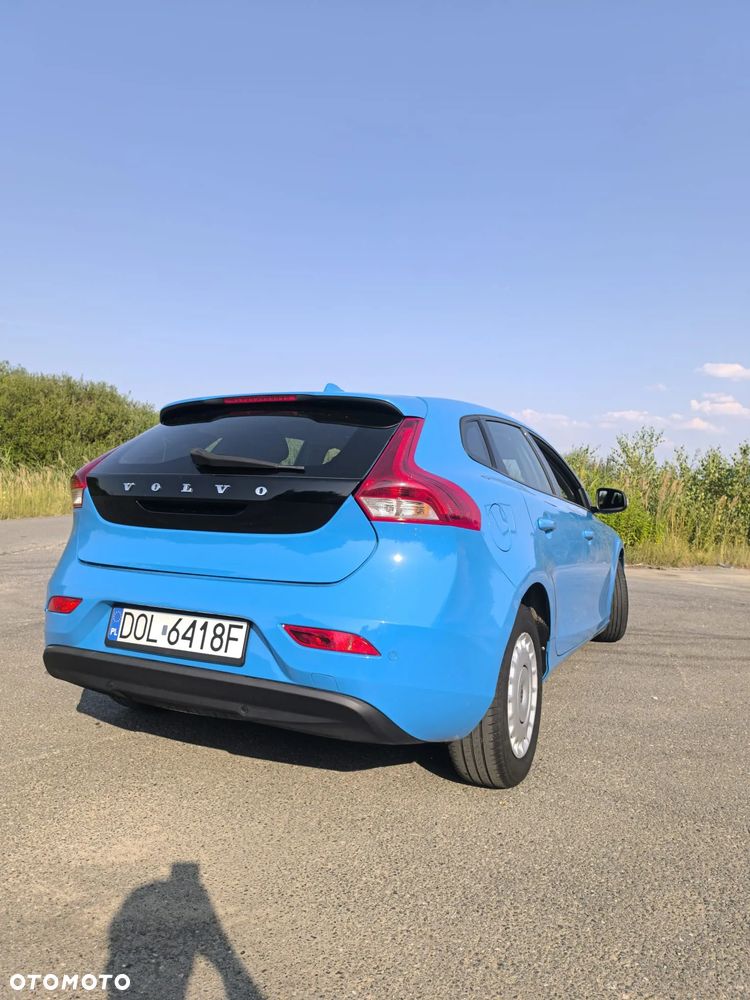 Volvo V40 D2 Kinetic - 6