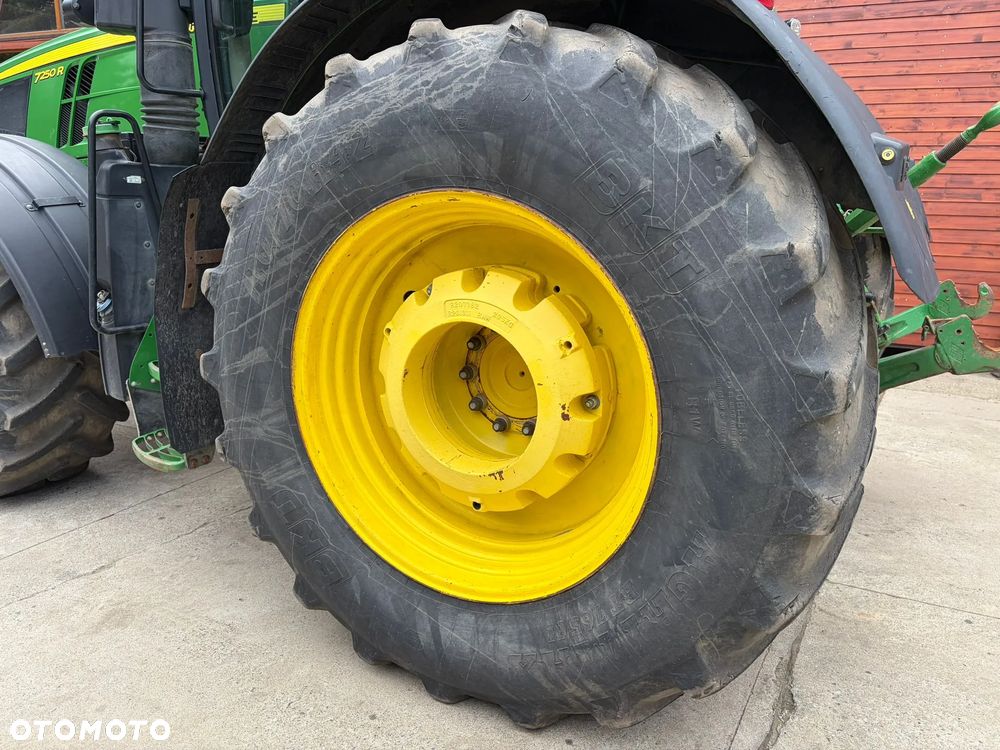 John Deere 7250R - 13