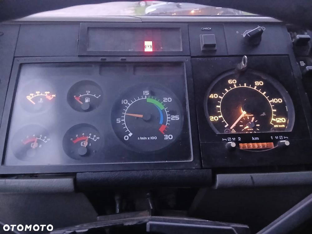 Volvo FL6 - 6
