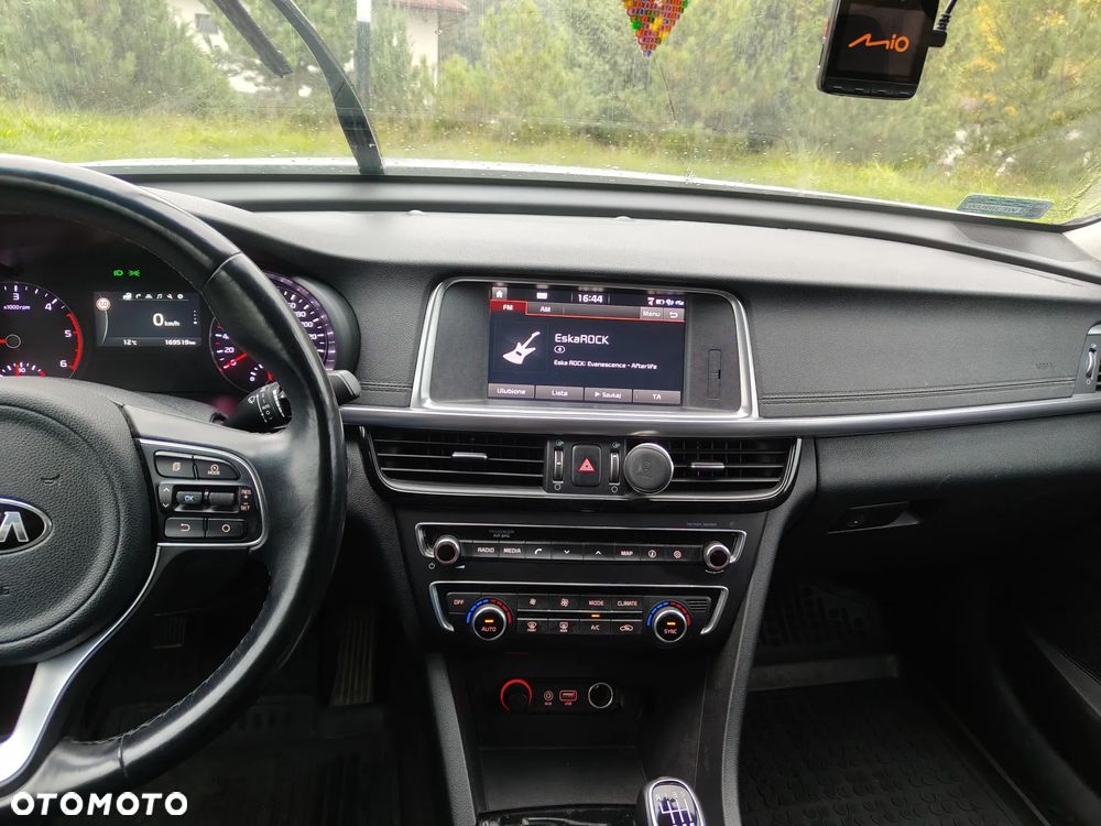 Kia Optima - 21