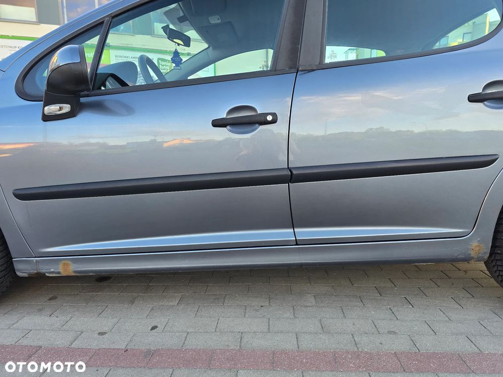 Peugeot 207 1.4 Trendy - 19