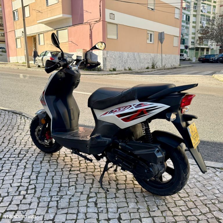 Sym FIDDLE CROX 50 - 21