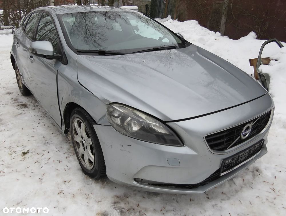 VOLVO V40 II LAKIER 477-46 1.6 D2 D4162T NA CZĘŚCI - 2