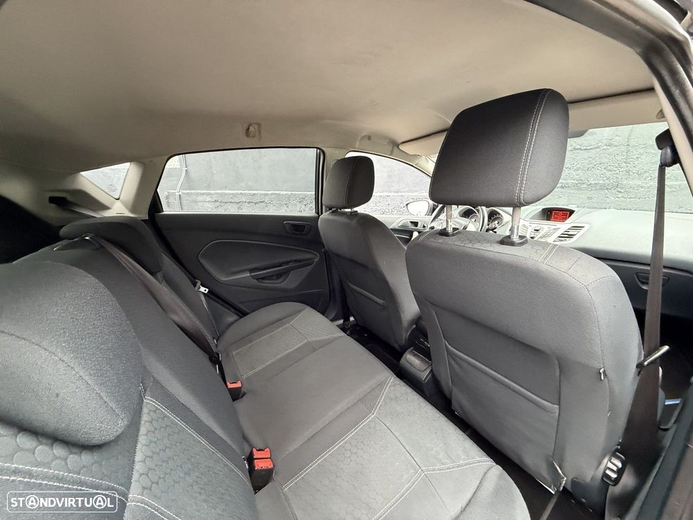 Ford Fiesta 1.25 Titanium - 9