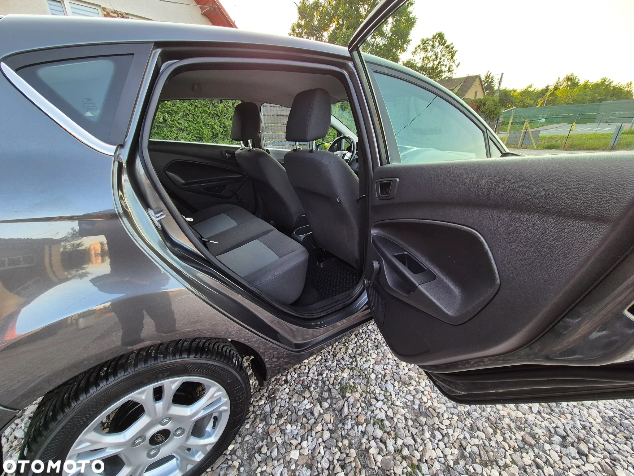 Ford Fiesta 1.25 Celebration - 29