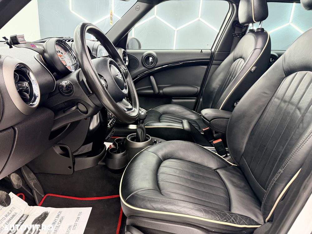 Mini Countryman Cooper D ALL4 - 9