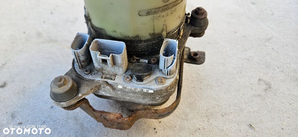 Pompa wspomagania Ford Focus Mk2 2,0 16V 2006r 4M513K514AD - 6