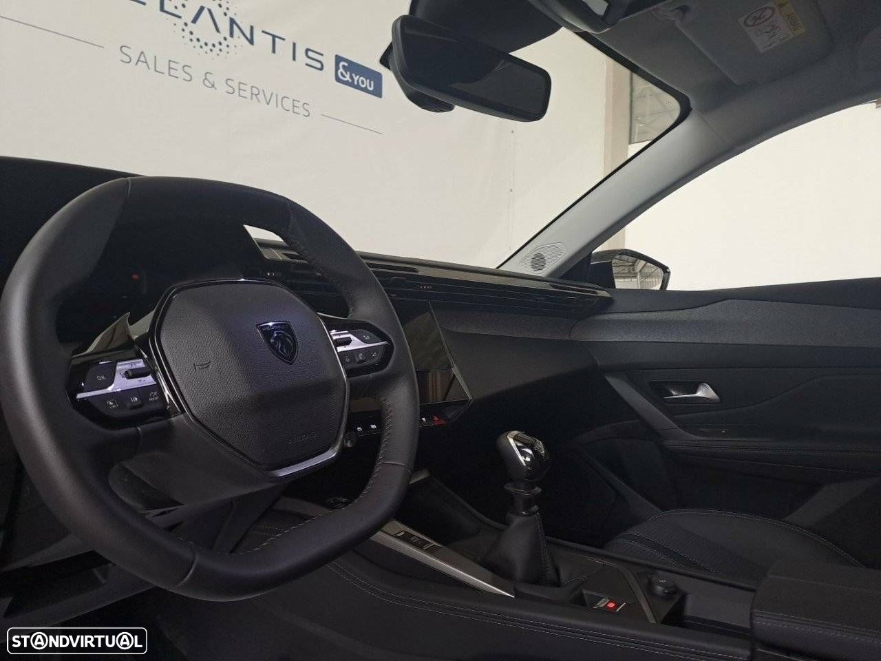 Peugeot 308 1.2 PureTech Allure - 8