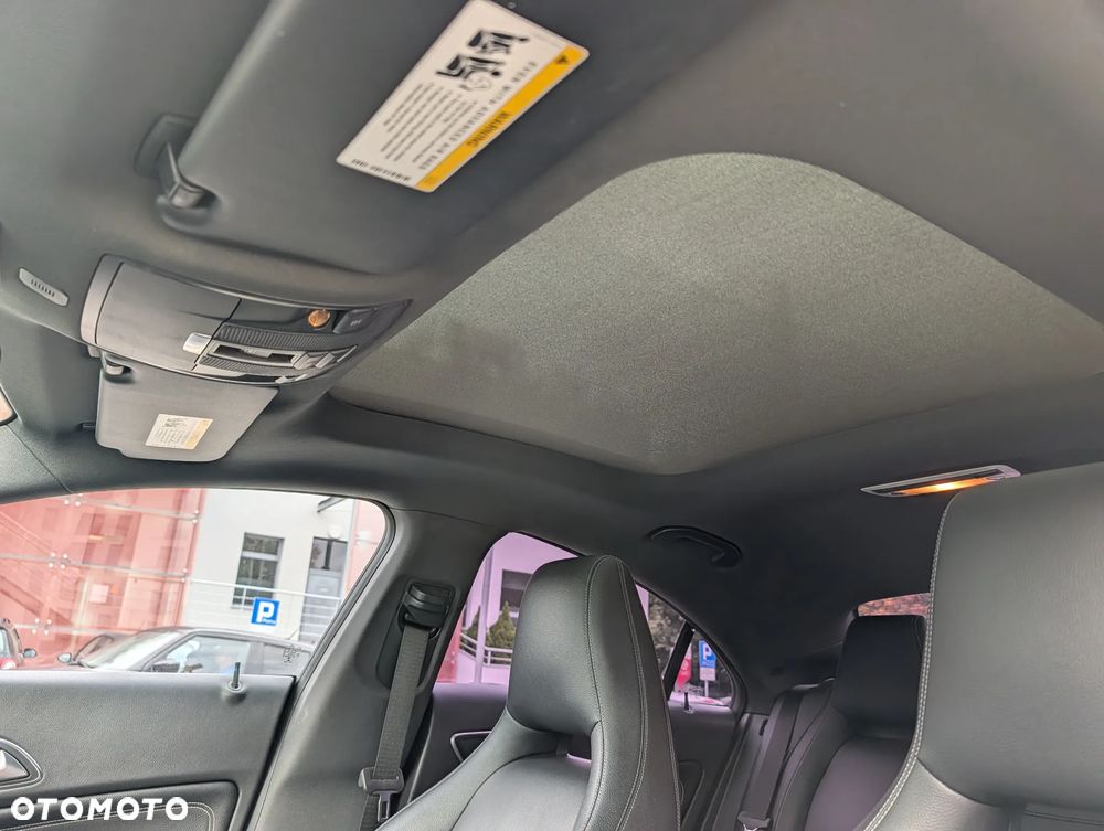 Mercedes-Benz CLA 250 4-Matic - 3