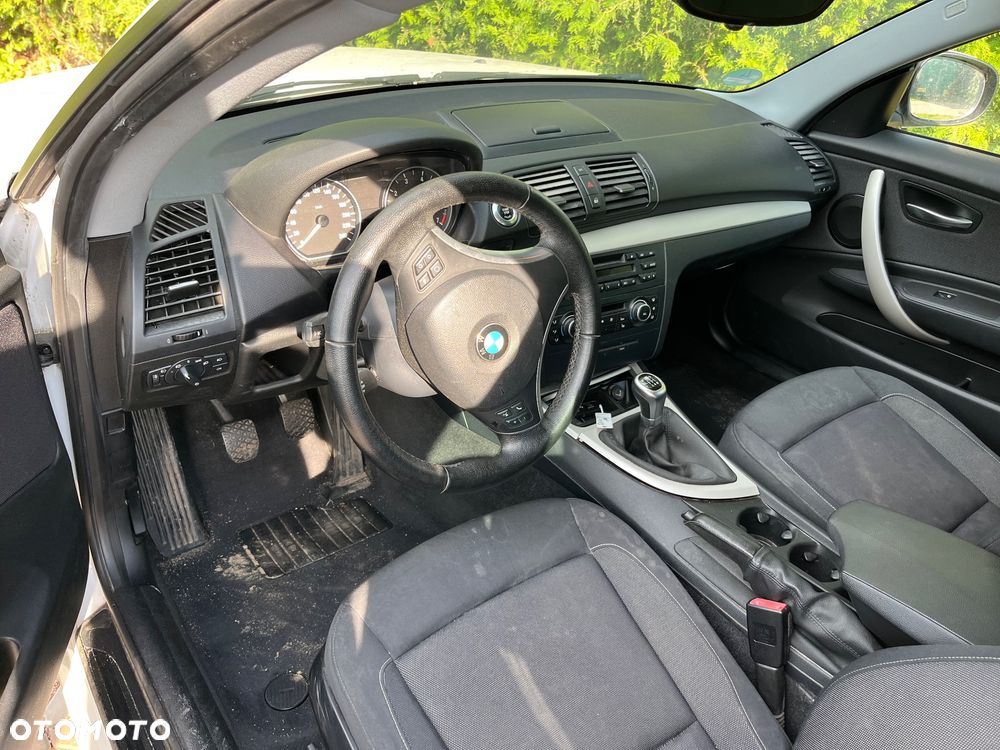 BMW Seria 1 118i - 9