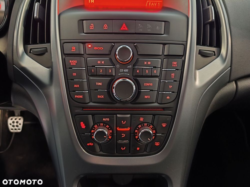 Opel Astra 1.4 Turbo Innovation - 10