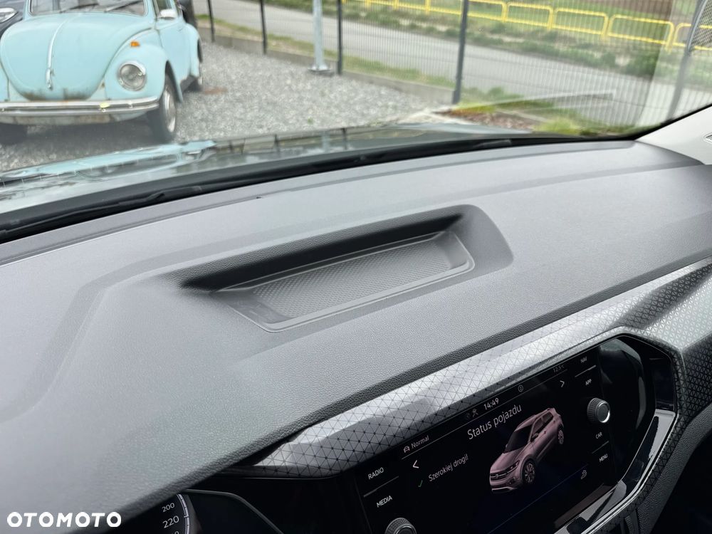 Volkswagen T-Cross - 31