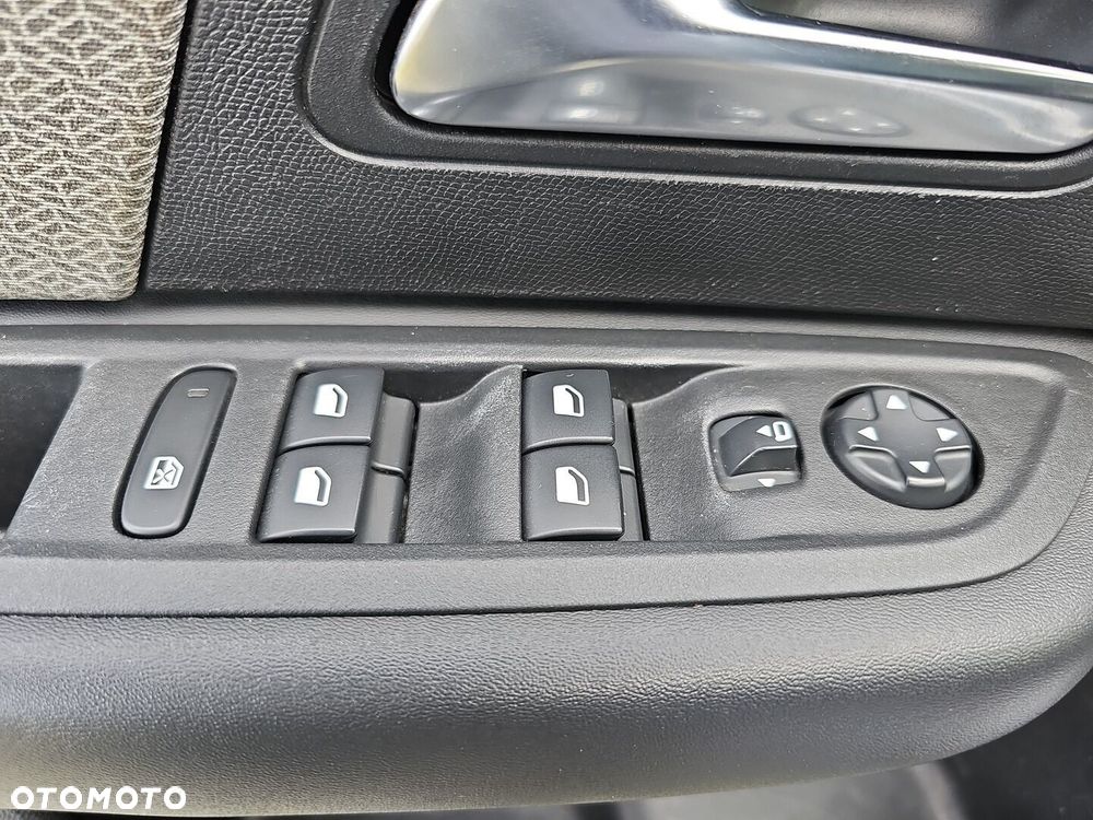 Citroën C4 1.5 BlueHDi Shine S&S - 18