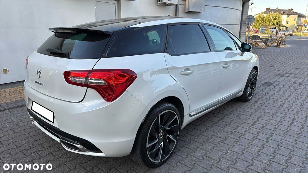 Citroën DS5 2.0 HDi SportChic - 4