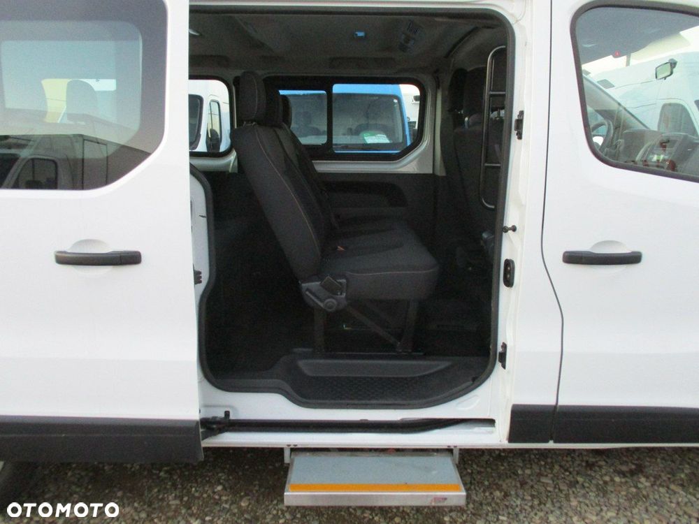 Renault Trafic - 8