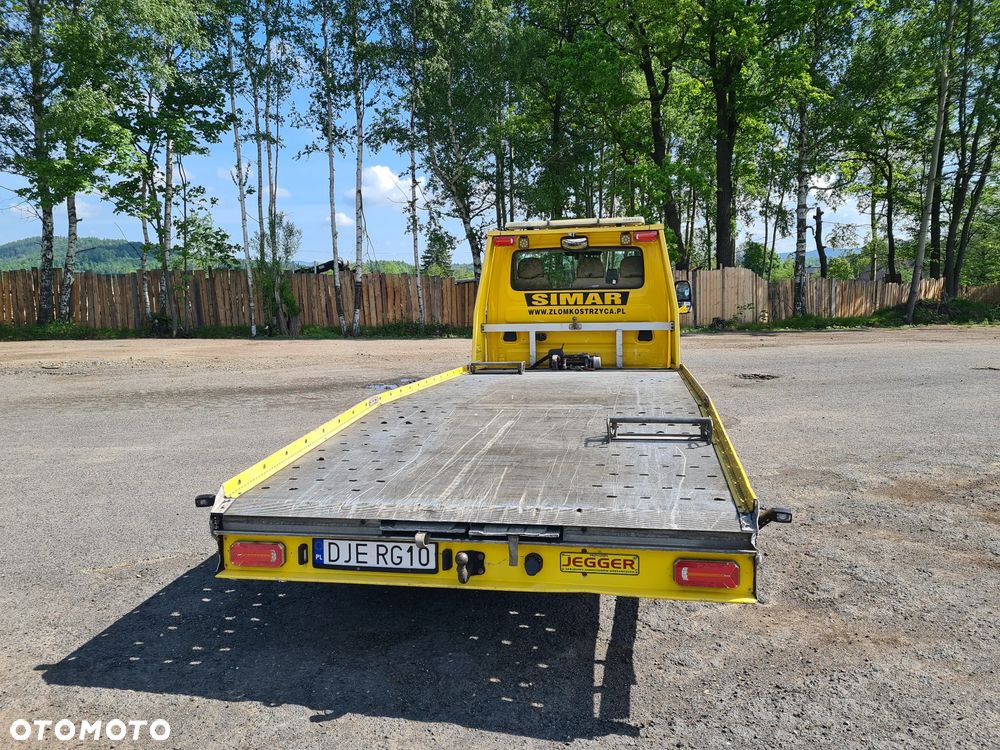 Iveco DAILY 35S18 - 25