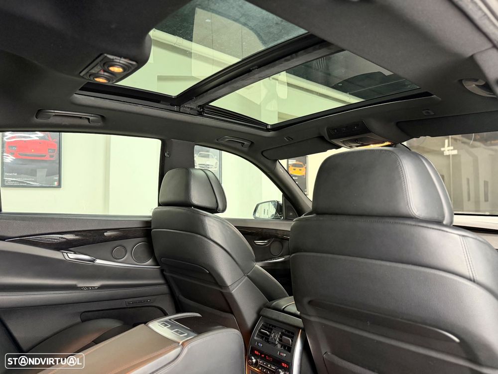 BMW 535 Gran Turismo d xDrive - 26