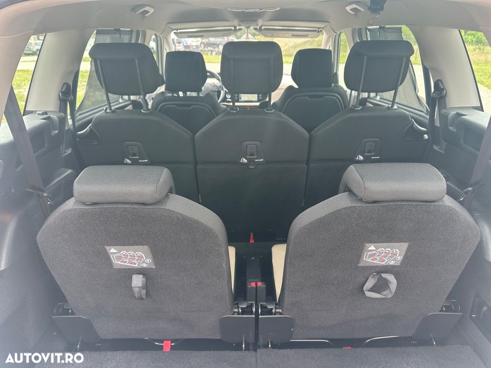Citroën C4 Grand Picasso - 12