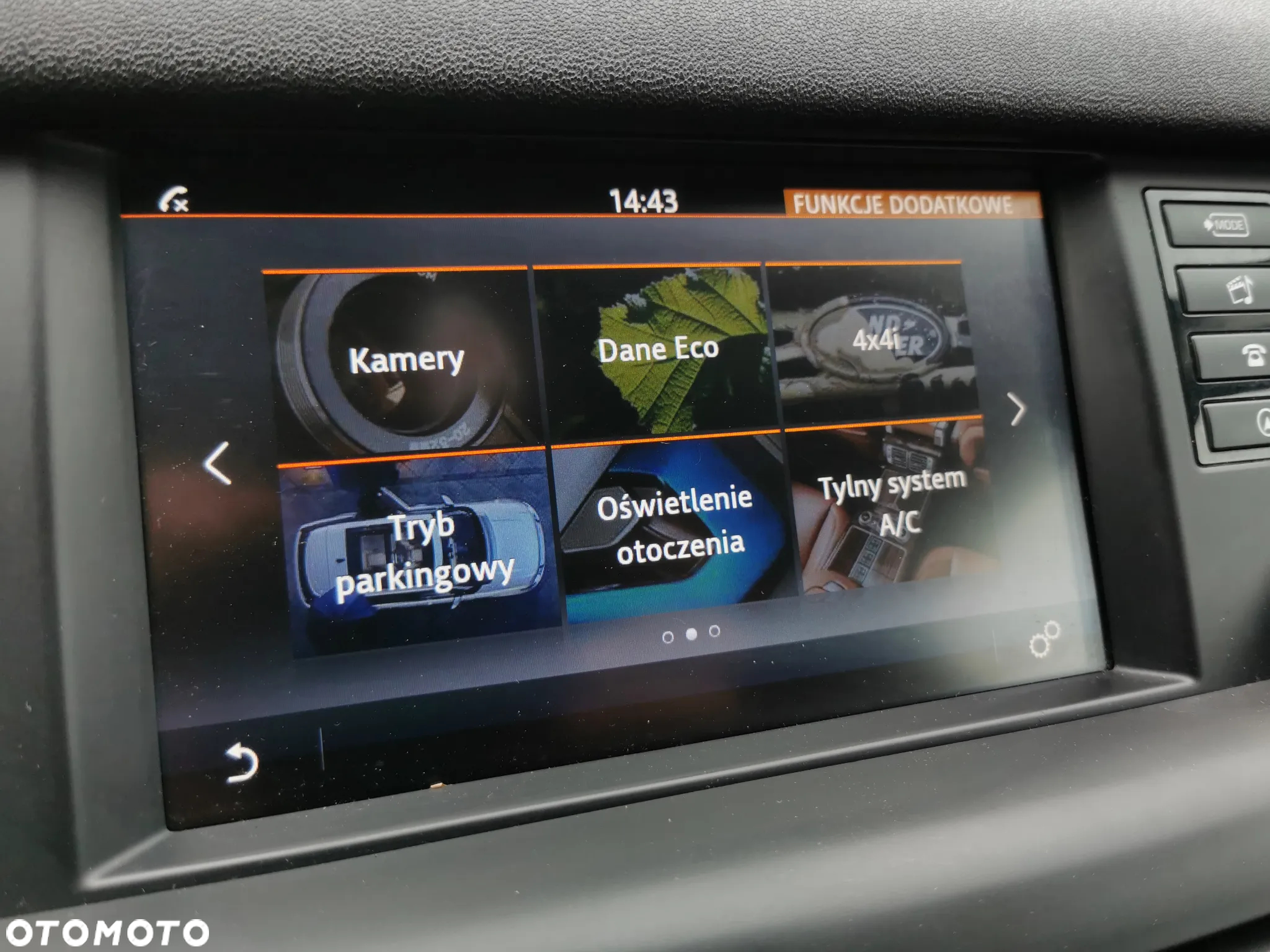 Land Rover Discovery Sport 2.0 TD4 HSE Luxury - 11