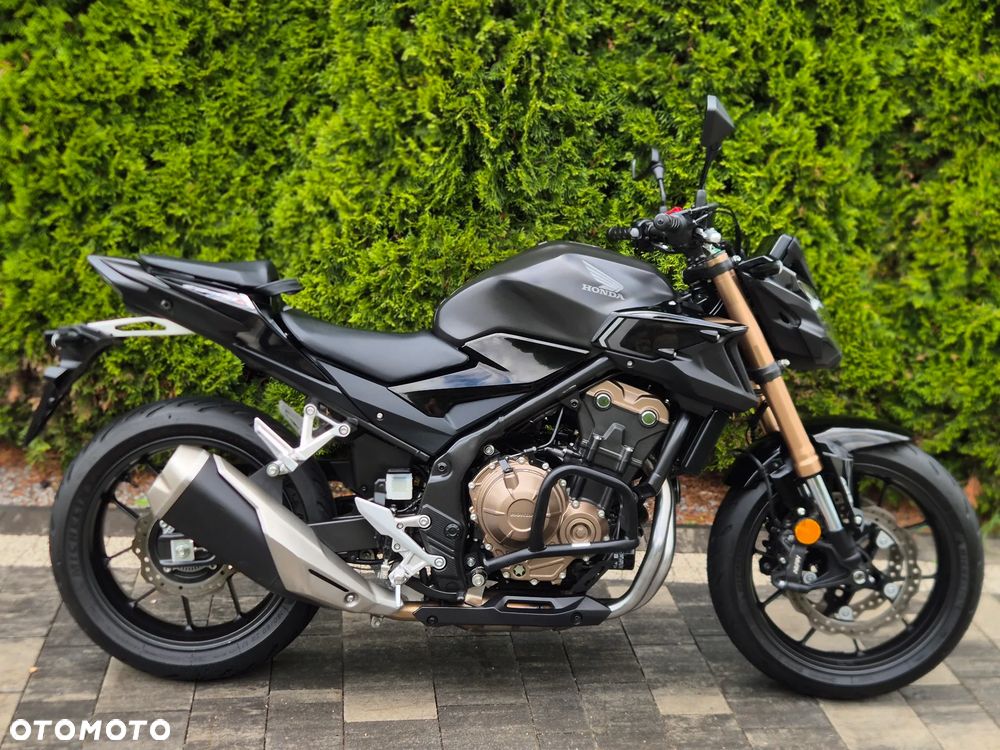 Honda CB - 2