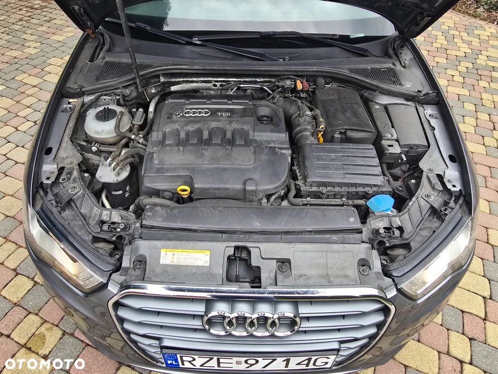 Audi A3 Sportback 2.0 TDI Ambition - 14