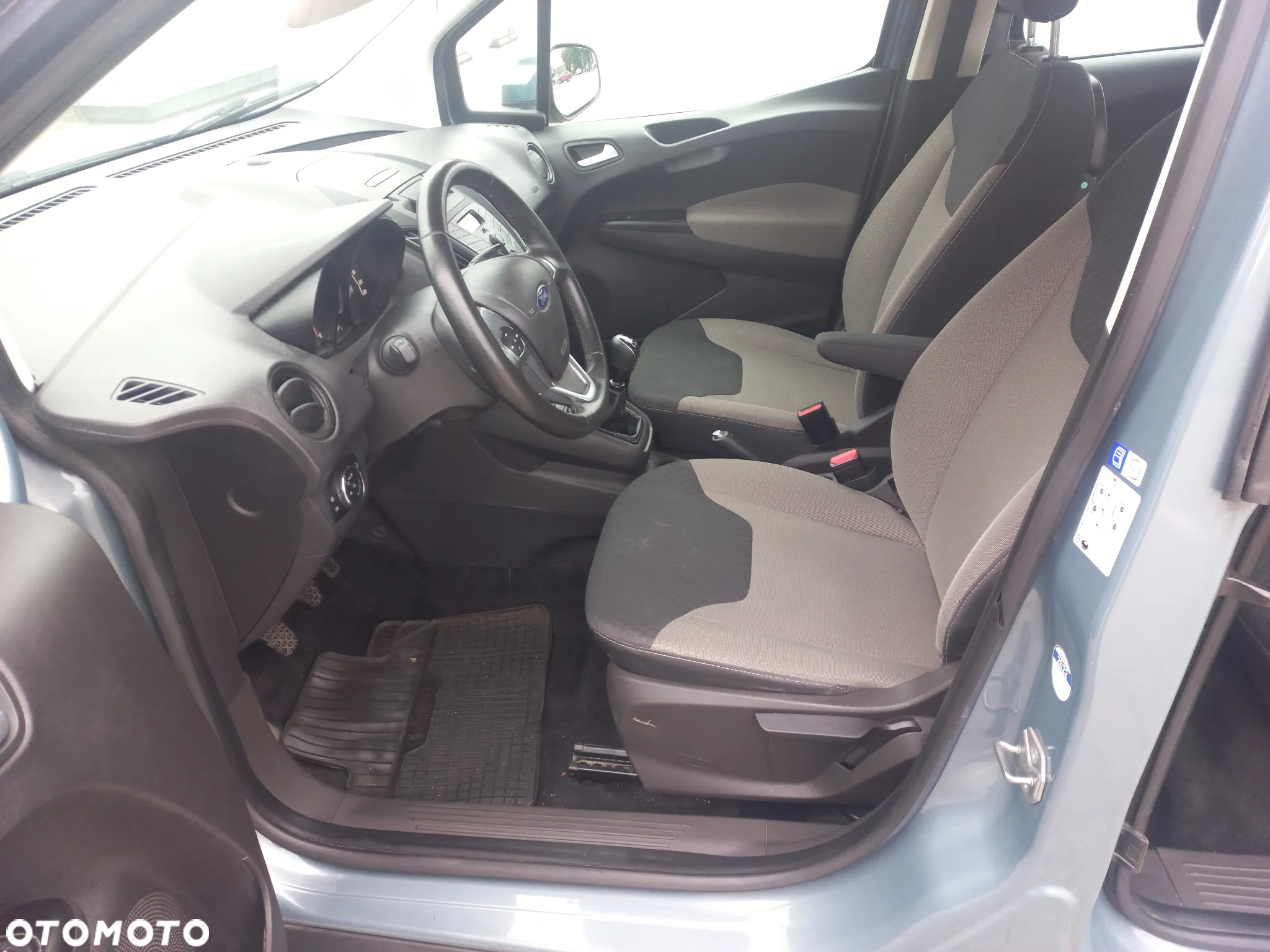 Ford Tourneo Courier 1.0 EcoBoost Trend - 7