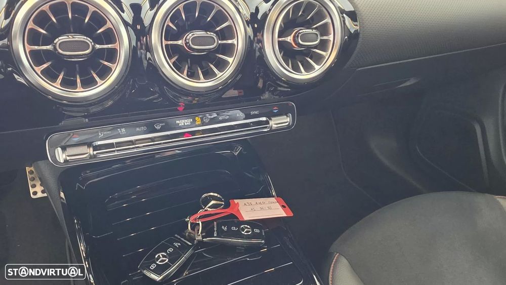 Mercedes-Benz CLA 35 AMG 4Matic - 48